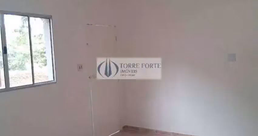 Casa 2 dormitórios, 1 banheiro e 1 vaga no jardim catarina