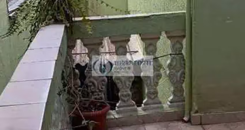 Sobrado amplo com 3 dormitórios , 3 banheiros e 2 vagas na vila medeiros