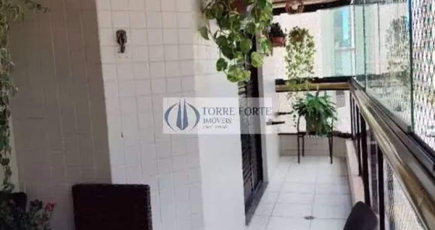 Lindo apartamento 3 dormitórios, suíte, varanda a 150m da praia tupy