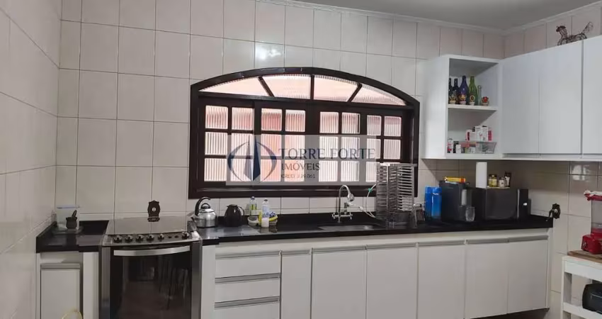 Sobrado com 4 dormitorios 2 suites 2 vagas cobertas na cidade a e carvalho.