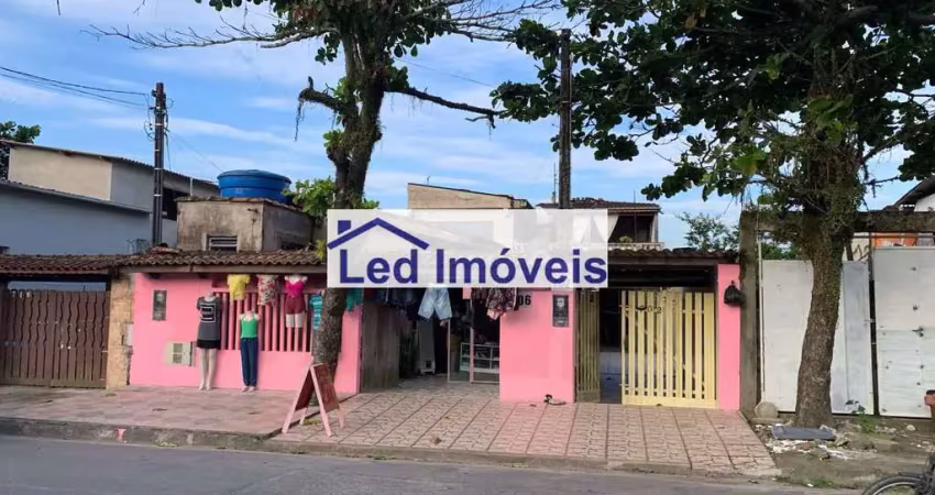 Casa à venda no Savoy, Itanhaém 