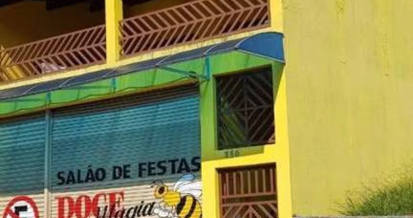 Sobrado para Venda em Santo André, Jardim Las Vegas, 3 dormitórios, 1 suíte, 2 banheiros, 4 vagas