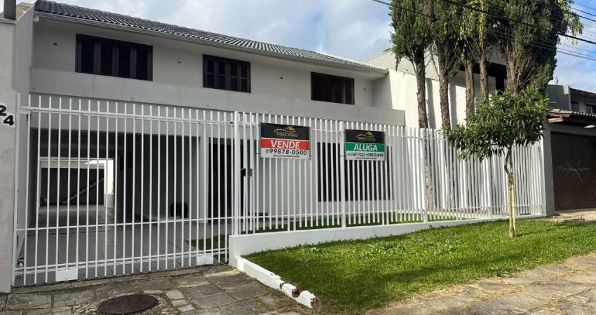 Excelente sobrado residencial/comercial amplo de alto padrão no Fanny - Cód. 06.094