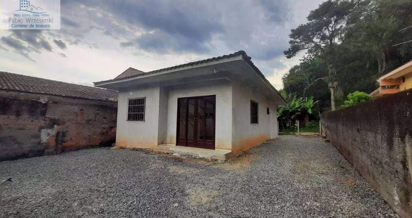 Vendo casa de alvenaria em terreno amplo no bairro ITAUM