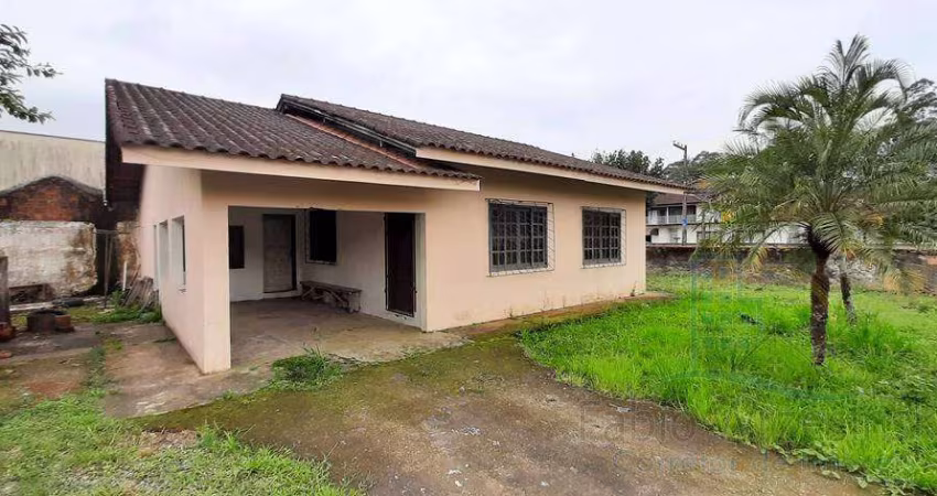 Vendo Terreno Esquina Itinha edificado com uma casa de Alvenaria