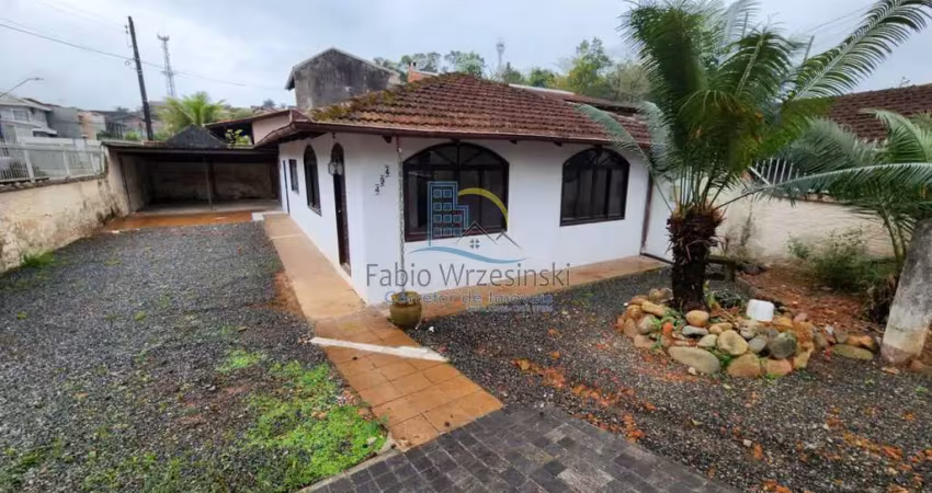 Casa com 3 quartos para alugar no Floresta, Joinville 