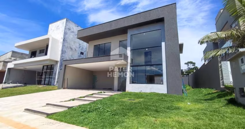 Sobrado à venda no bairro Residencial Goiânia Golfe Clube em Goiânia/GO
