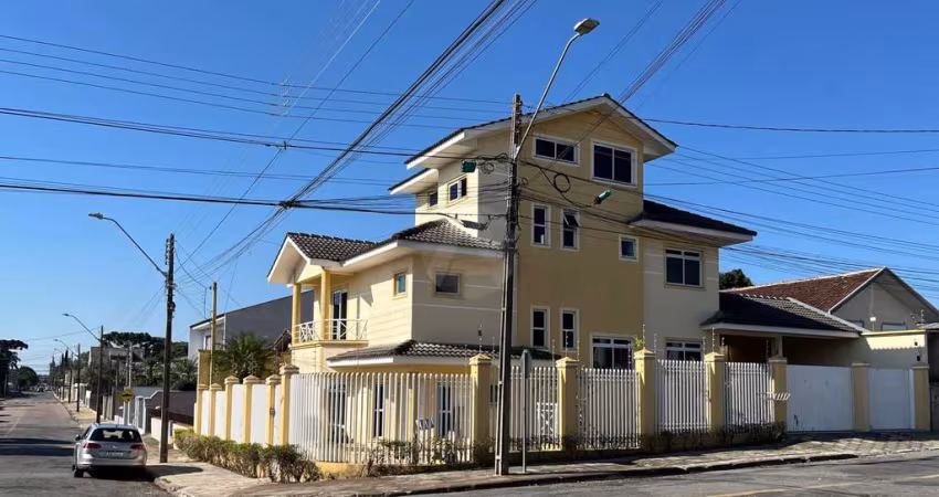 Sobrado Alto Padrão no centro de Campo Largo