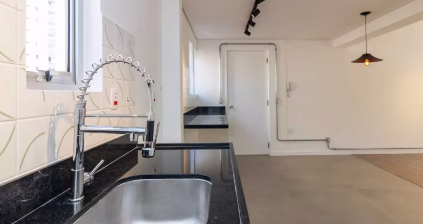 Apartamento em Cerqueira César  -  São Paulo
