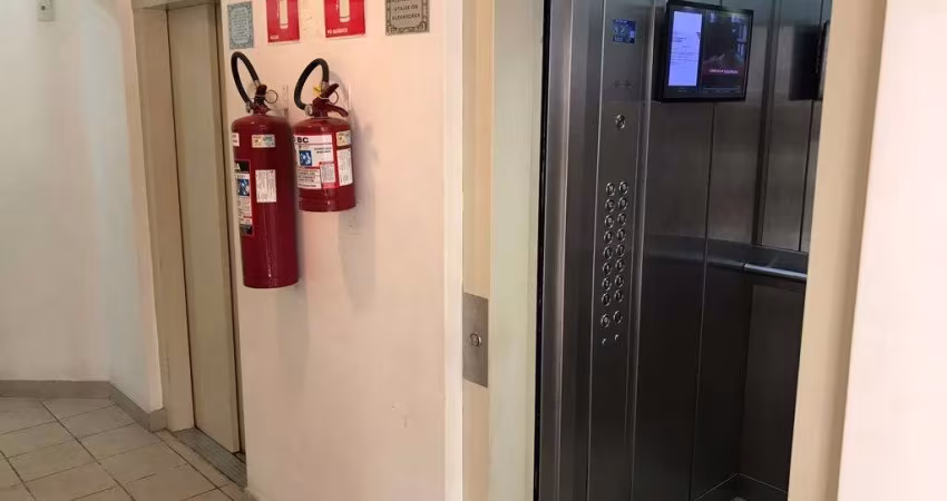 Apartamento em Vila Gomes Cardim  -  São Paulo