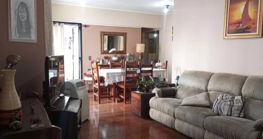 Apartamento em Santa Cecilia  -  São Paulo