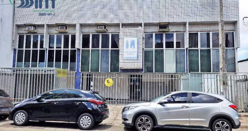 Prédio, 800 m² - venda por r$ 1.800.000,00 ou aluguel por r$ 16.975,82/mês - centro - fortaleza/ce