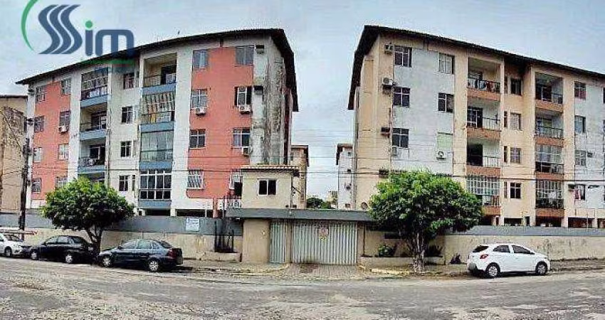 Apartamento com 2 dormitórios à venda, 91 m² por R$ 180.000,00 - Cidade dos Funcionários - Fortaleza/CE