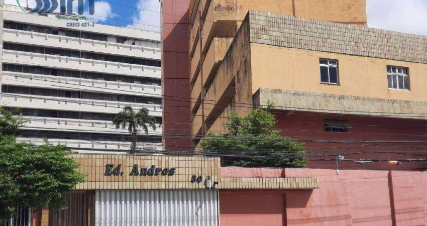 Apartamento com 3 dormitórios à venda, 72 m² por R$ 270.000,00 - Fátima - Fortaleza/CE