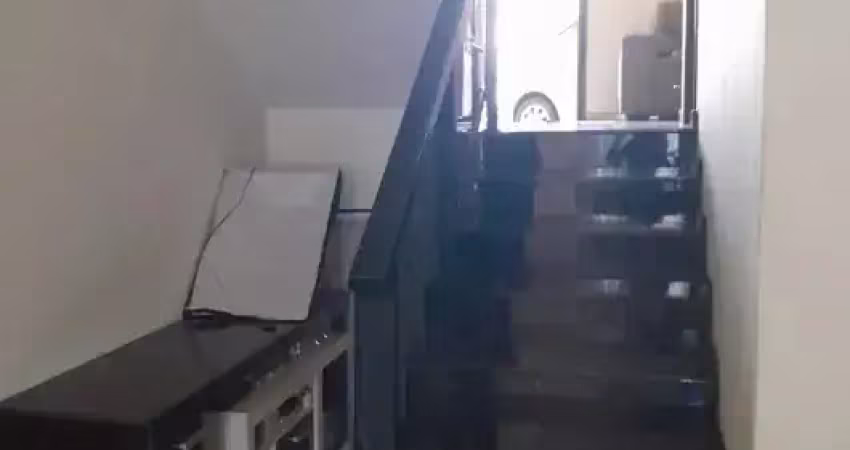 Casa com 3 quartos à venda na Rua Sílvio Bussadori, 0, Jardim Tókio, Londrina