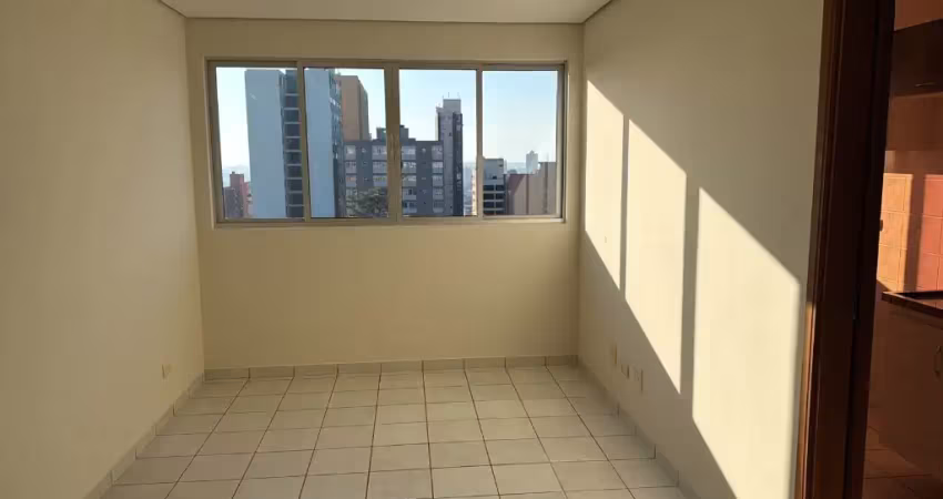 Apartamento com 1 quarto para alugar na Avenida São Paulo, 0, Centro, Londrina