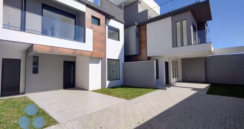 Sobrado com 3 dormitórios à venda, 175 m² por R$ 990.000,00 - Fanny - Curitiba/PR