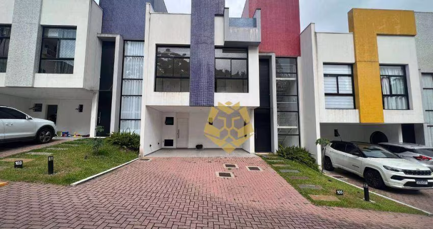 Tríplex Alto padrão, ótimo acabamento em ótima localização no Santo Inácio!