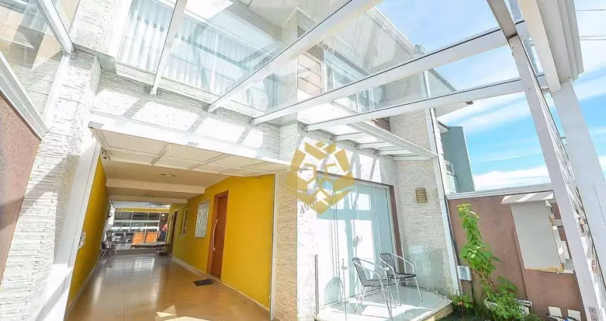 Sobrado com 3 dormitórios à venda, 207 m² por R$ 1.350.000 - Cidade Jardim - São José dos Pinhais/PR!