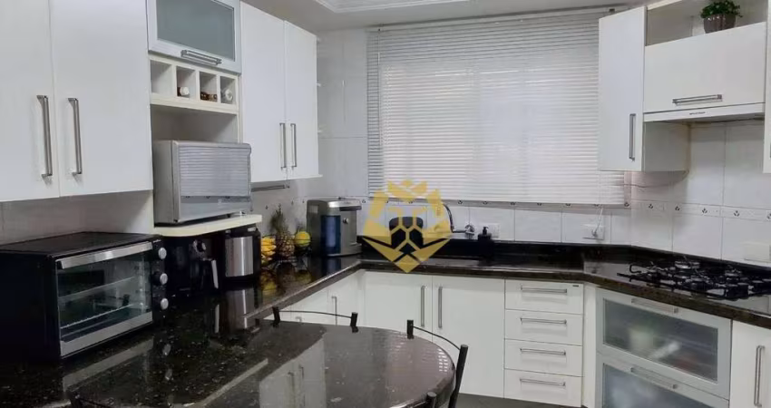 Sobrado com 3 dormitórios à venda, 244 m² por R$ 1.300.000,00 - Hugo Lange - Curitiba/PR