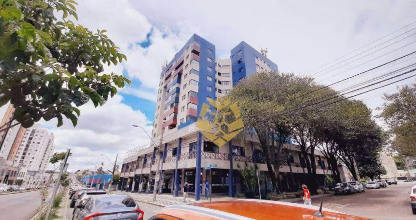 Apartamento com 3 dormitórios à venda, 105 m² por R$ 750.000,00 - Boa Vista - Curitiba/PR