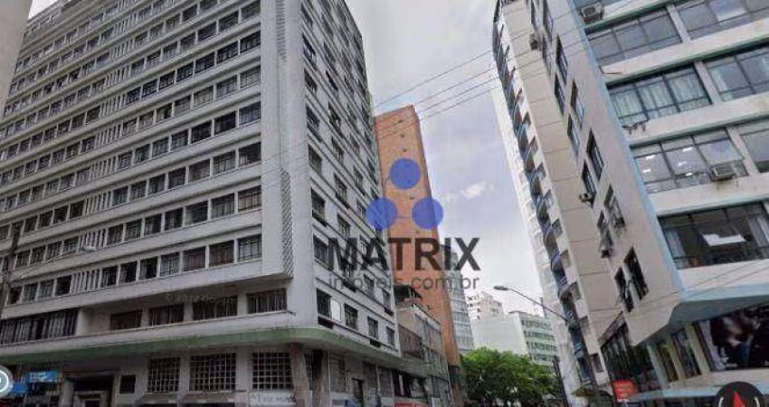 Excelente apartamento com 3 dormitórios à venda, 180 m² por R$ 450.000 - Centro - Curitiba/PR