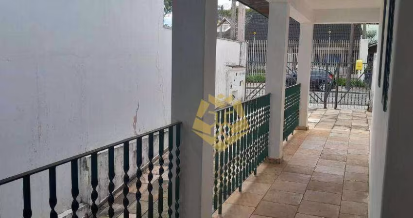 Residência Versátil no Bairro Seminário com 4 dormitórios, 255 m² - venda por R$ 1.700.000 ou aluguel por R$ 6.000/mês - Seminário - Curitiba/PR