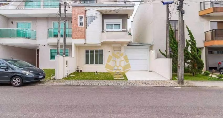 Excelente casa em condominio fechado no bairro Pinheirinho.