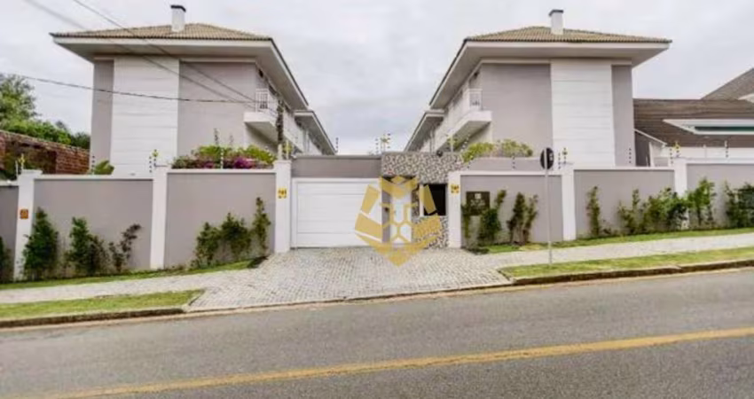 Sobrado com 3 dormitórios à venda, 198 m² por R$ 1.790.000,00 - Jardim Social - Curitiba/PR