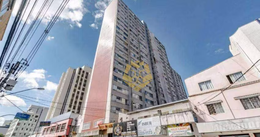 Maravilhoso apartamento com 2 dormitórios para alugar, 75 m² por R$ 2.450/mês - Centro - Curitiba/PR