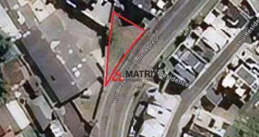 Construa seu sonho: terreno triangular zr2 com 379m², viável para três sobrados! localização privilegiada no boa vista, curitiba/pr!