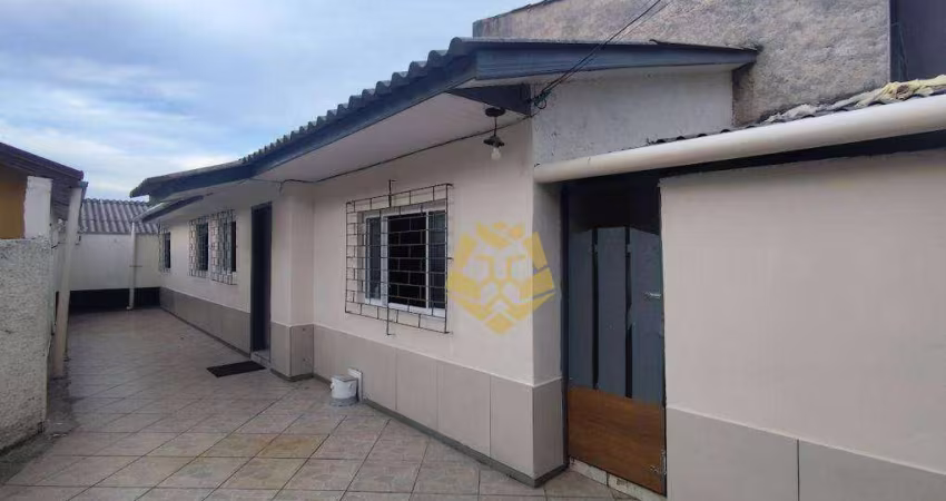 Casa com 2 dormitórios para alugar, 52 m² por R$ 1.600 - Boa Vista - Curitiba/PR