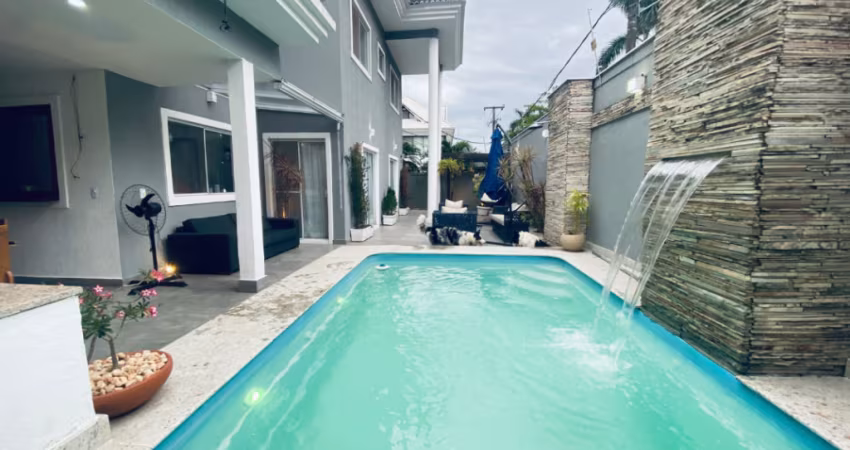 Casa Contemporânea em Vargem Pequena RJ