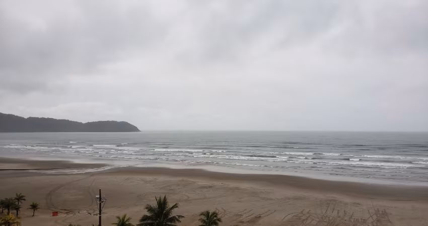 Apartamento FRENTE TOTAL  MAR na Guilhermina.