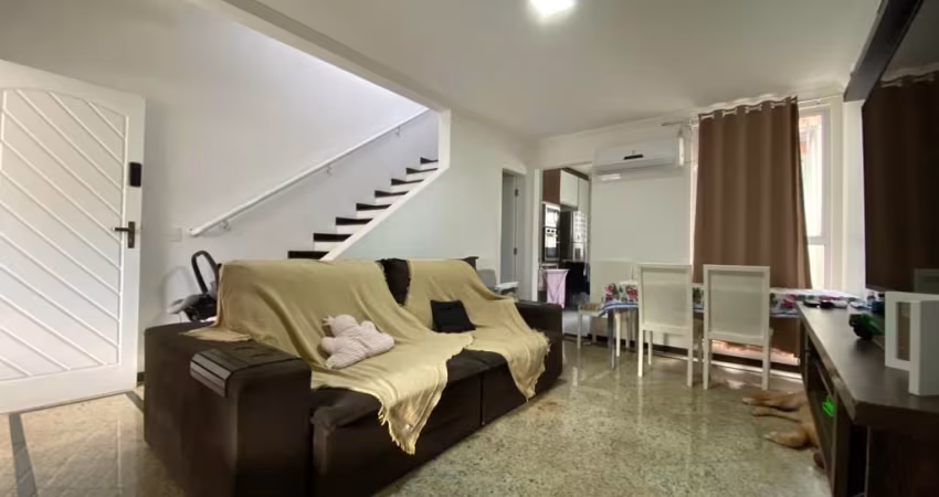 CASA 4 DORMS C PISCINA ESPETACULAR