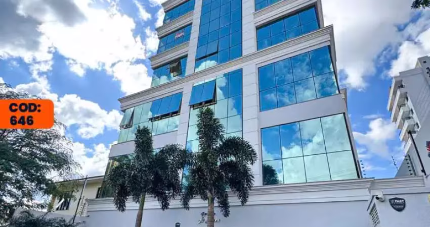 Apartamento à venda na Rua Treze de Maio, 2226, Country, Cascavel