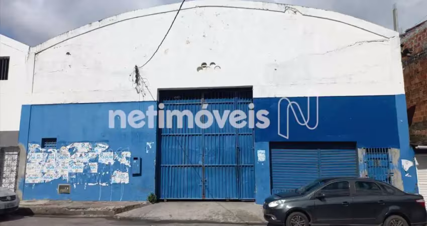Barracão / Galpão / Depósito com 2 salas para alugar na Rua Lopes Trovão, 85, Massaranduba, Salvador