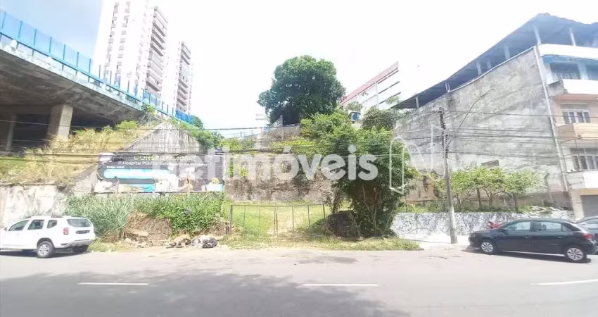 Terreno à venda na Ladeira da Fonte das Pedras, 68, Nazaré, Salvador
