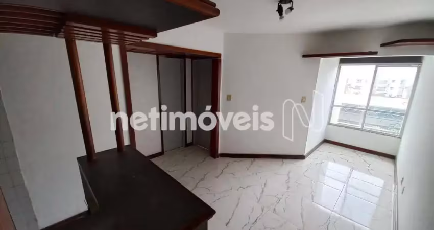 Apartamento com 2 quartos para alugar na Rua Arthur de Azevêdo Machado, 407, Costa Azul, Salvador