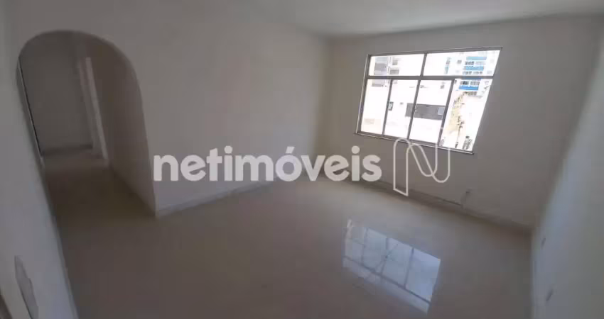 Apartamento com 3 quartos para alugar na Rua Greenfeld, 76, Barra, Salvador