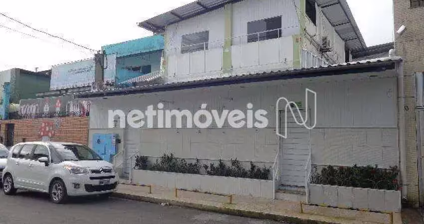 Casa comercial com 15 salas para alugar na Rua Francisco Souza, 8, Roma, Salvador