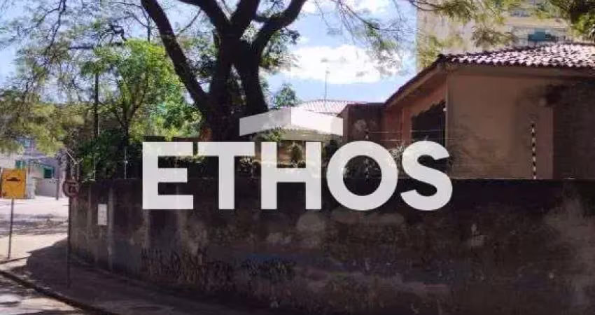 Casa no centro de jundiai com 03 dormitorios para venda