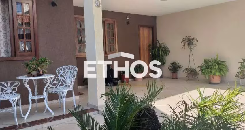 Casa com 03 dormitorios e suite no bairro jardim florestal em jundiai - para venda
