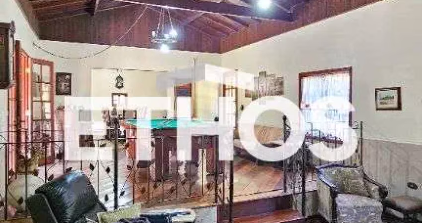 Vende-se casa em estilo rustico com 04 quartos e area verde na chacara terra nova em jundiai sp