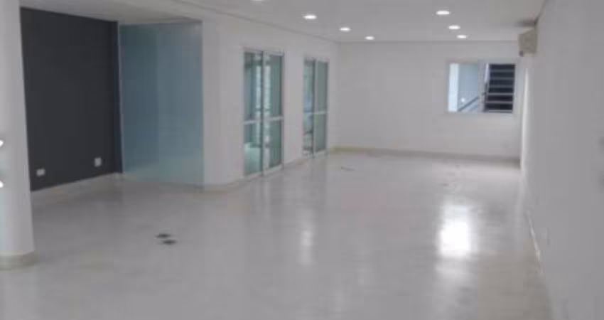 Casa comercial com 5 salas para alugar na Rua das Fiandeiras, 245, Itaim Bibi, São Paulo