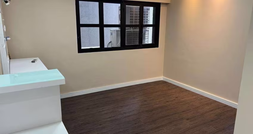 Sala comercial com 2 salas à venda na Rua João Moura, 627, Pinheiros, São Paulo