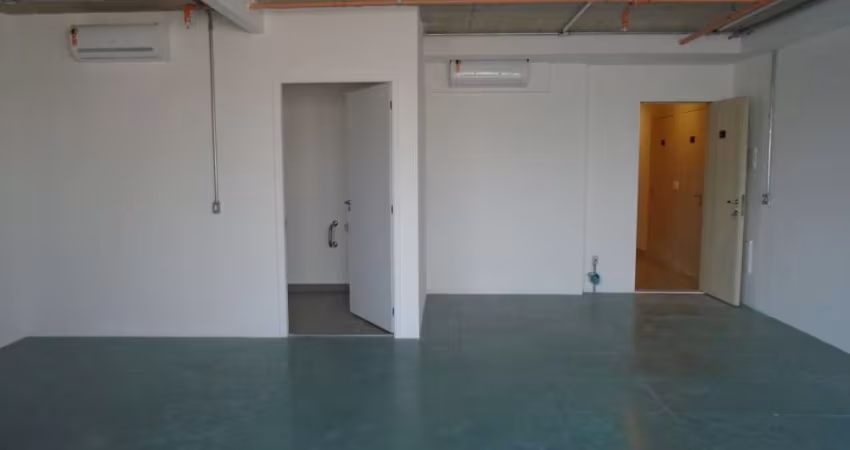 Sala comercial com 1 sala à venda na Rua Henri Dunant, 873, Chácara Santo Antônio, São Paulo