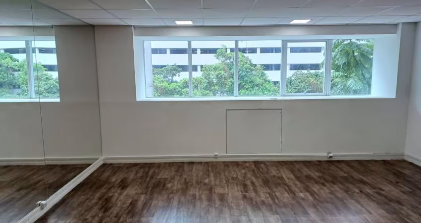 Sala comercial com 2 salas à venda na Rua Doutor Luiz Migliano, 1986, Jardim Vazani, São Paulo