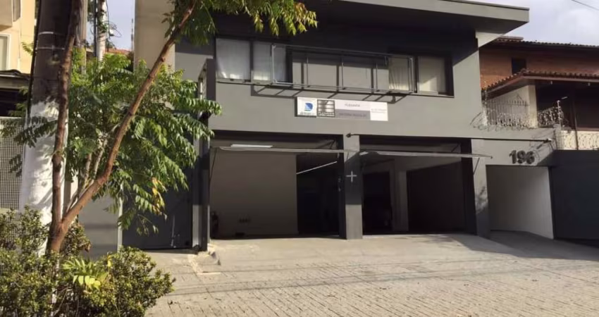 Casa comercial com 3 salas para alugar na Avenida Sumaré, 1954, Perdizes, São Paulo