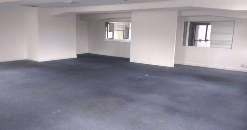 Sala comercial com 2 salas para alugar na Rua Sansão Alves dos Santos, 20, Cidade Monções, São Paulo